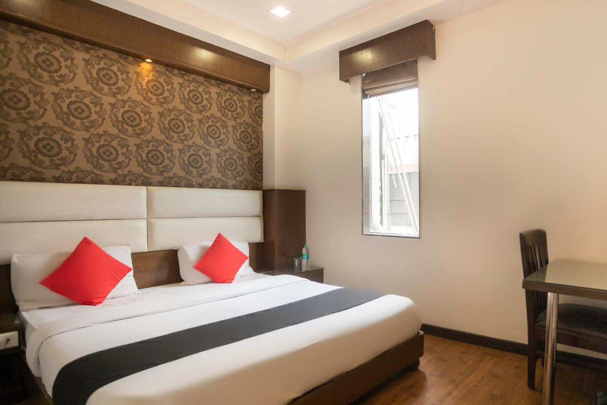 Hotel O Parktel Indirapuram Exterior foto