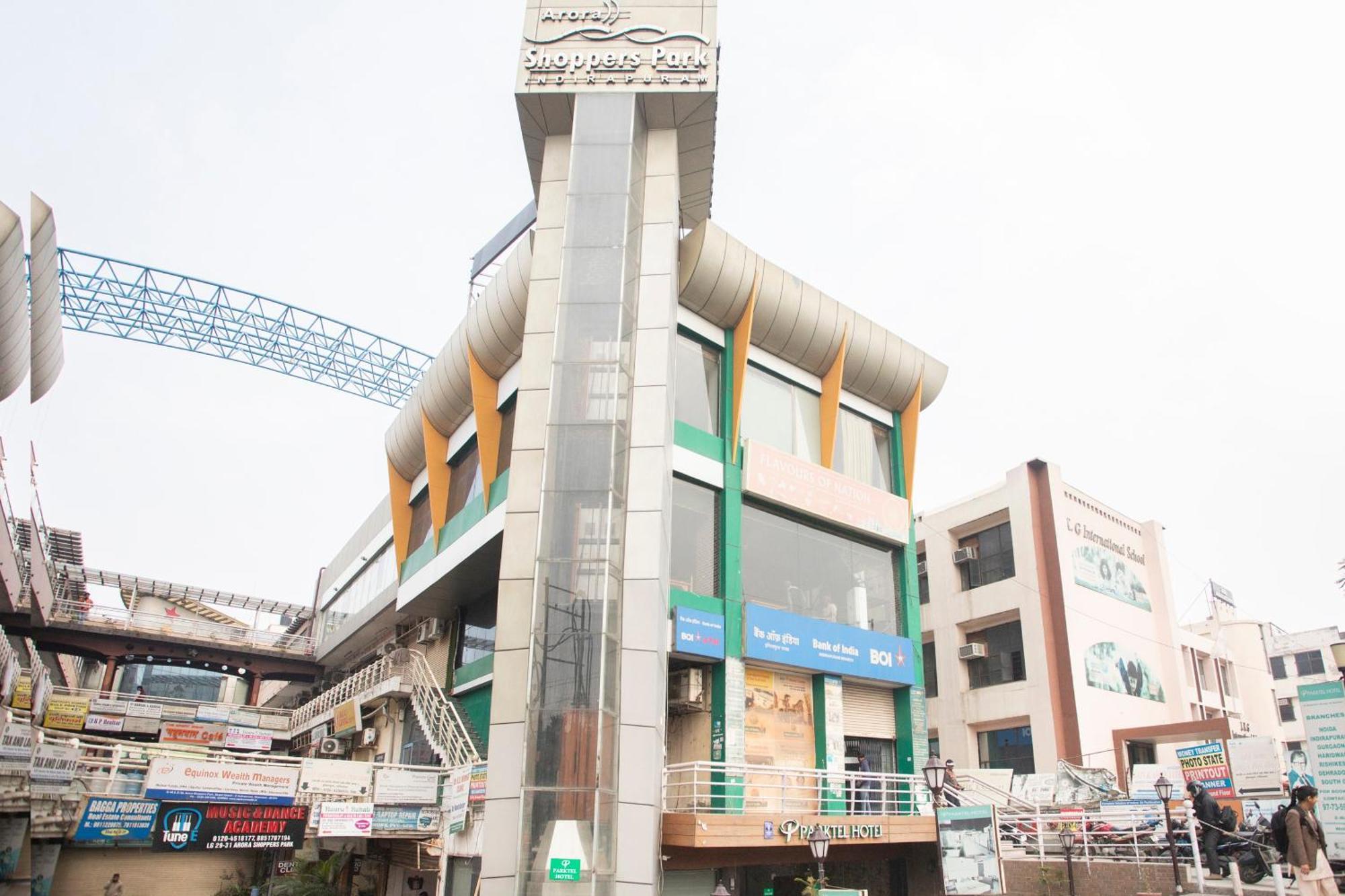 Hotel O Parktel Indirapuram Exterior foto